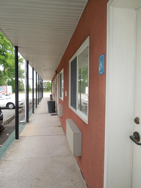Lees Motel Edison Extérieur photo